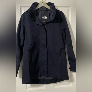 The North Face Women's City Midi Trench